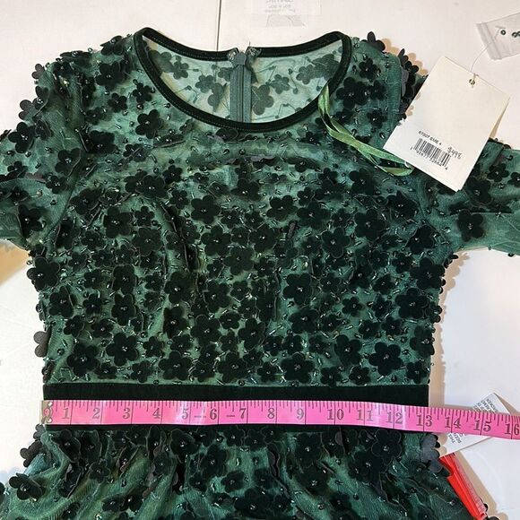 Mac Duggal 67007 women’s embellished illusion 3D floral detailing dress size 4 - Picture 13 of 13